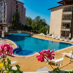 Lejlighedshotel Sunny Hills - Menada ***