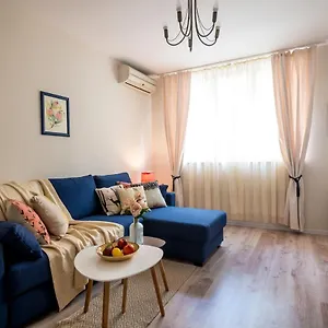 Urban Garden Апартаменты